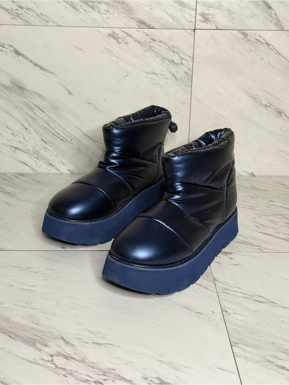 Portland Boot Co Blue Metallic Puffer Cozy Booties Platform Womens Size 11